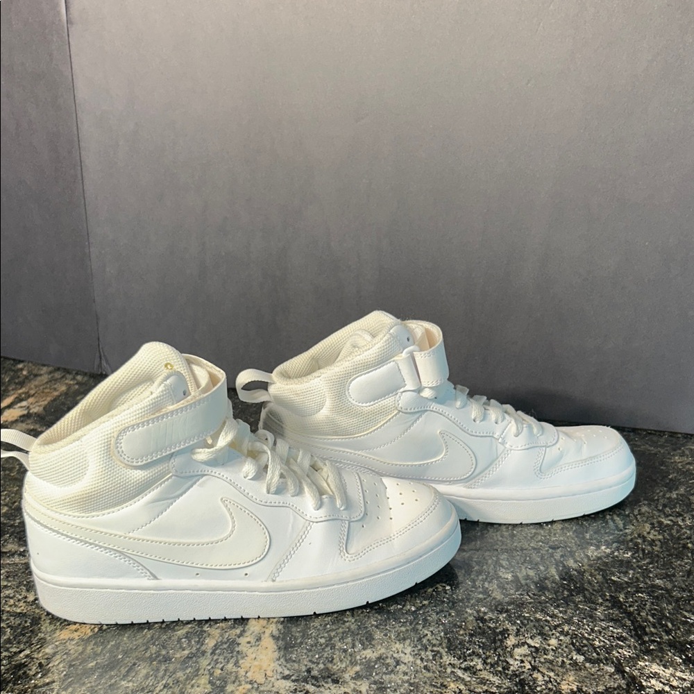 Nike Kids White High-Top Sneakers Nike shoes